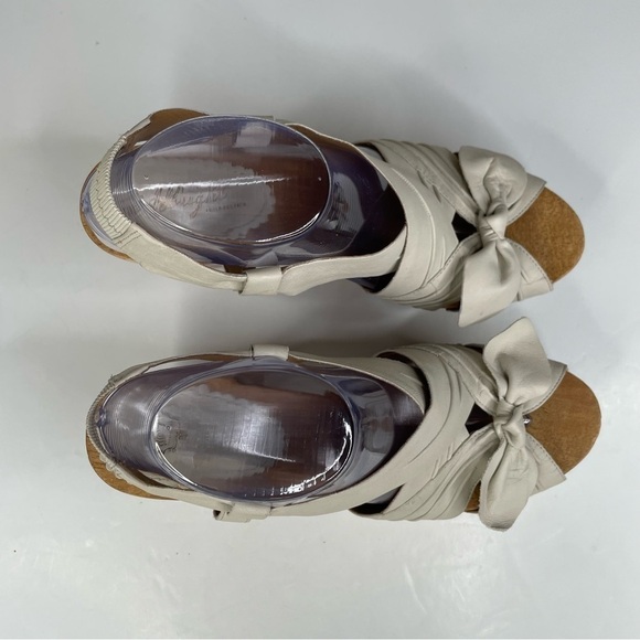 Anthropologie Miss Albright Leather Bow Wooden Heel Sandals Size 9.5 - Picture 4 of 10